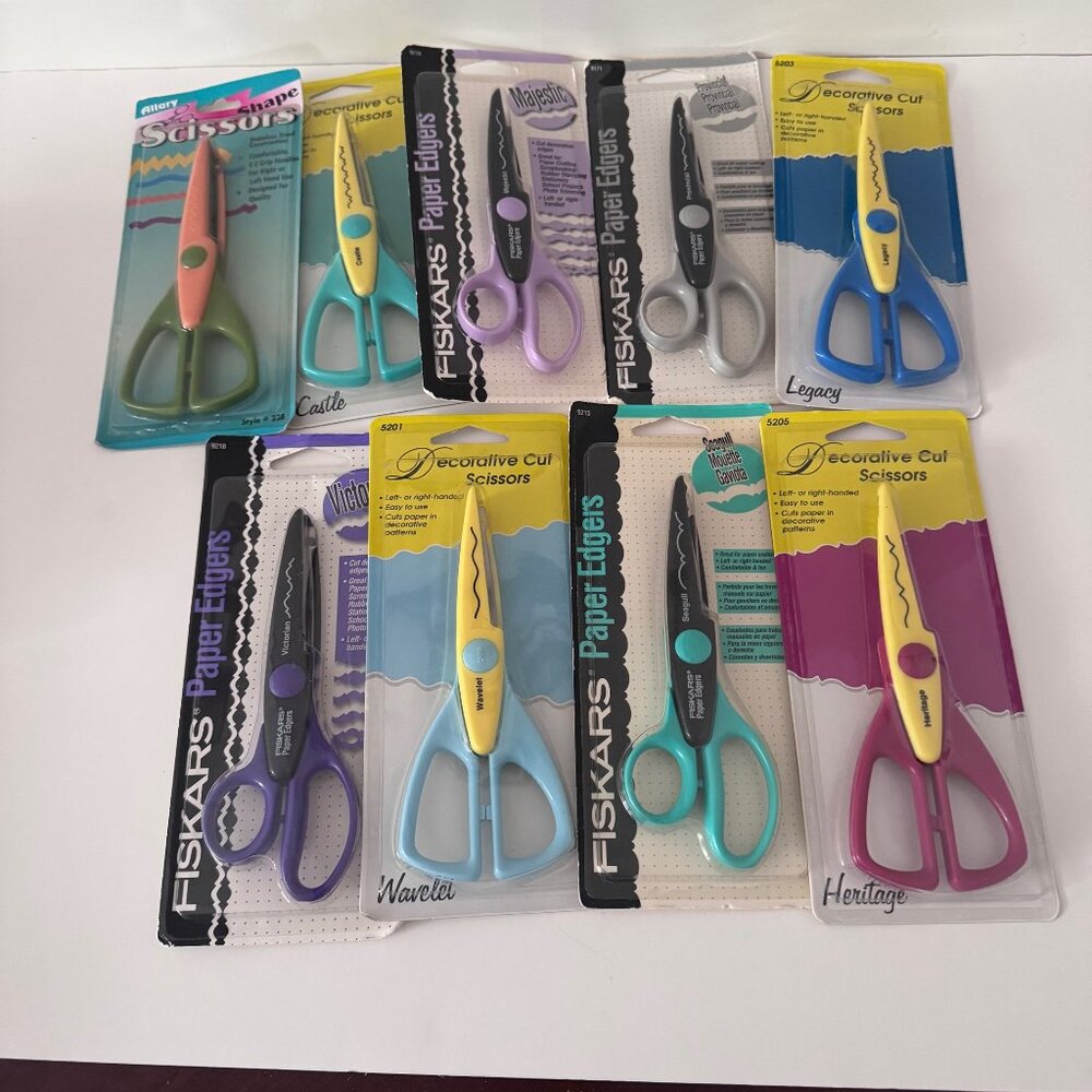 New Fiskars Paper Edgers and Decorative Cut Scissors Lot 9 pair of scissors